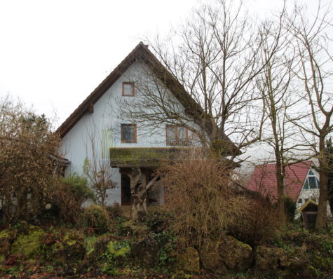 Charmantes Einfamilienhaus mit Einliegerwohnung und Garten in Blumberg-Achdorf – Ihr neues Zuhause in naturnaher Umgebung!, 78176 Blumberg / Achdorf, Einfamilienhaus